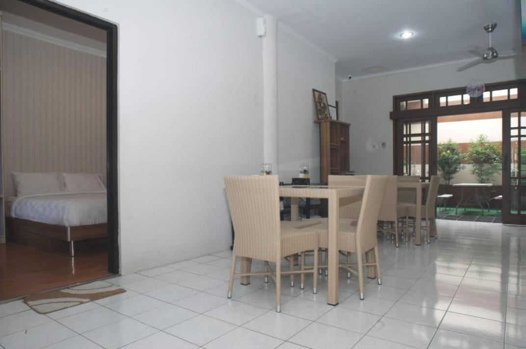 Omah Sastro 2 Hotell Yogyakarta Eksteriør bilde
